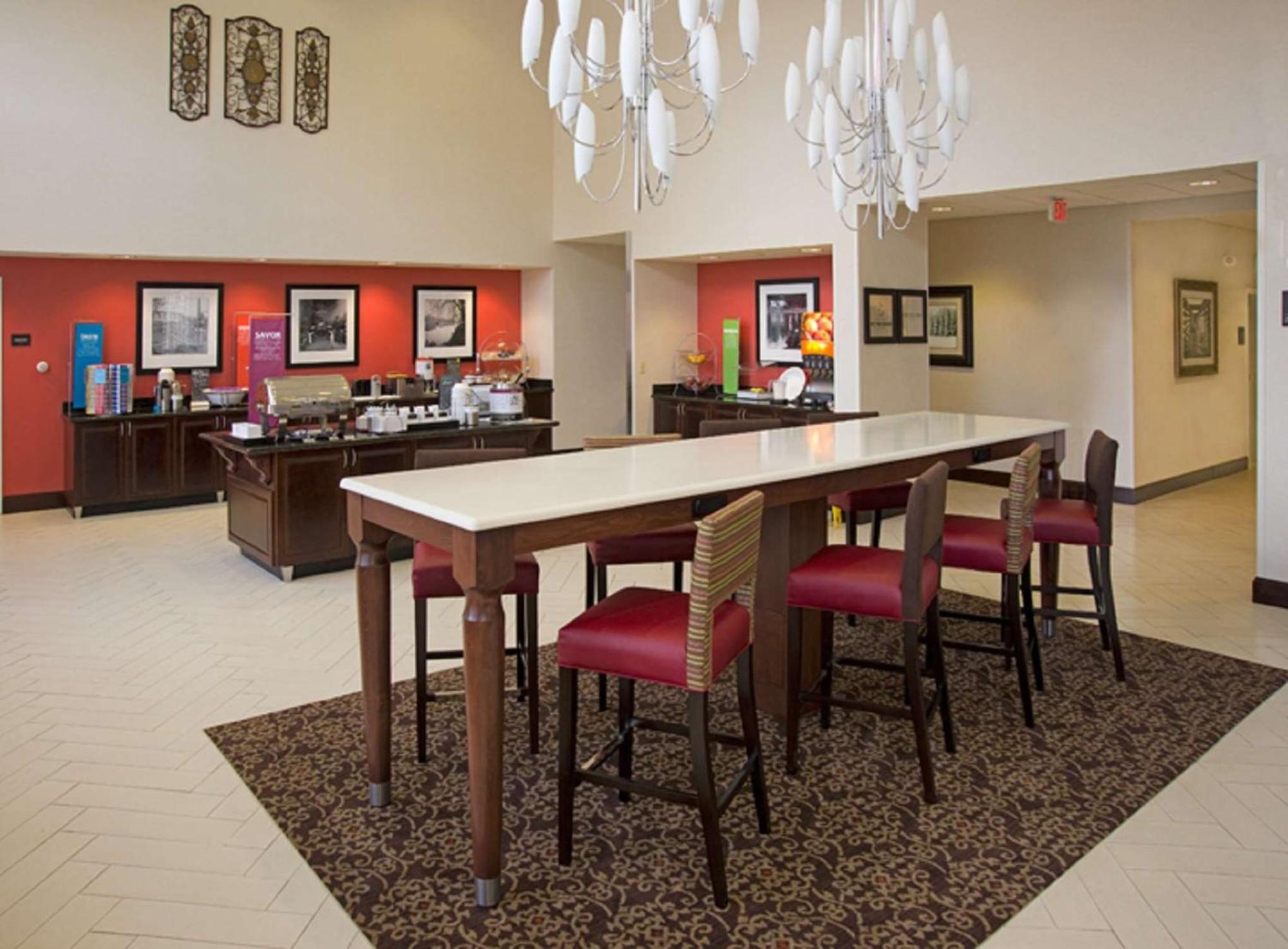 Hampton Inn Schenectady Downtown מראה חיצוני תמונה