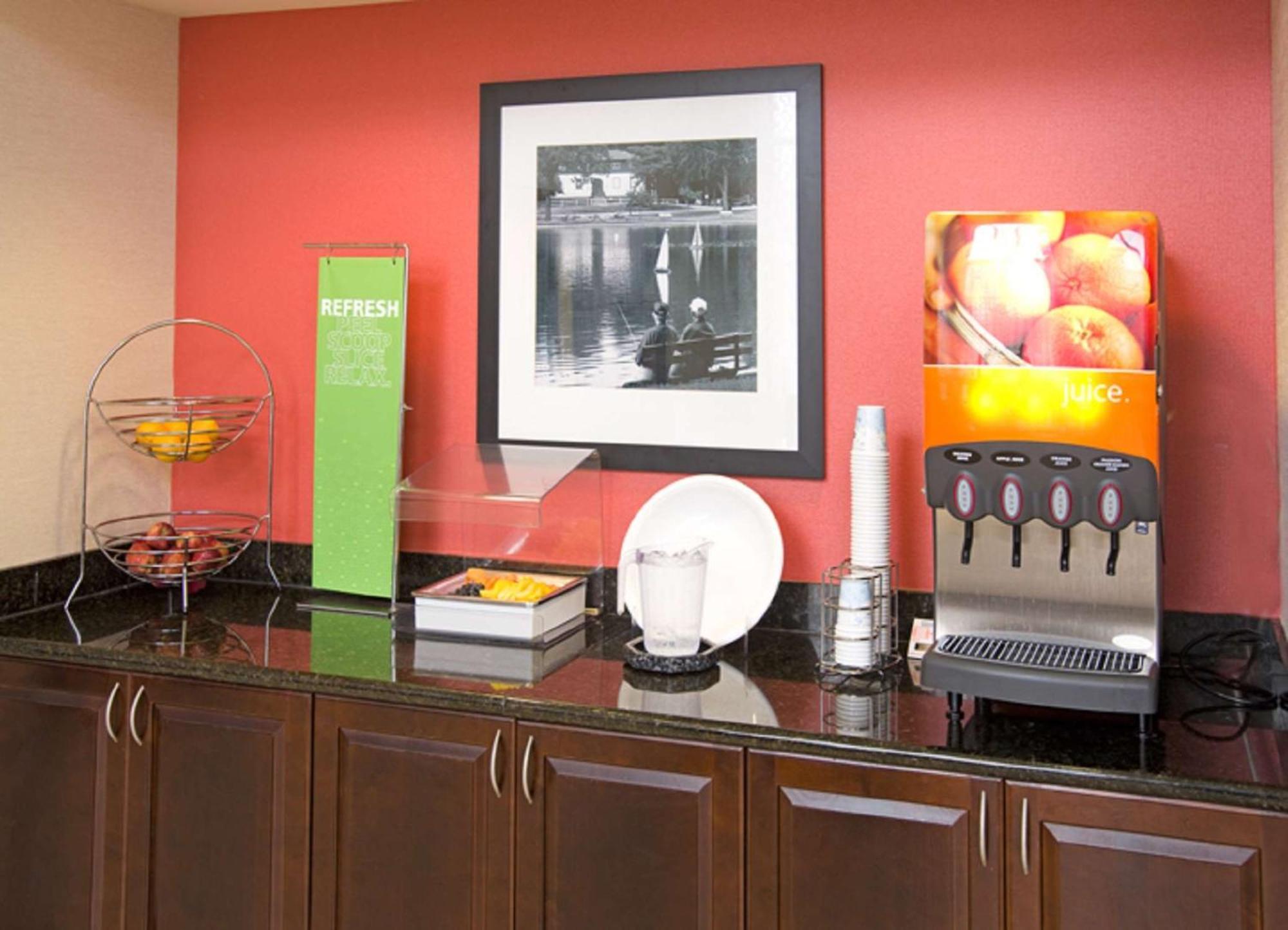 Hampton Inn Schenectady Downtown מראה חיצוני תמונה
